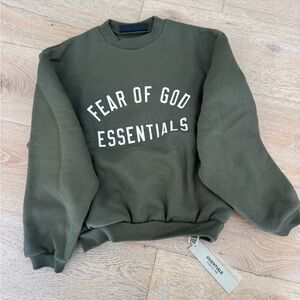 NWT Fear of God Essentials Dark Green Crewneck Sweater-size 10